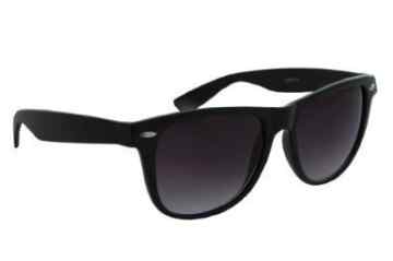 kleine klassische schwarze Wayfarer Sonnenbrillen mit teilgetoenten Glaesern