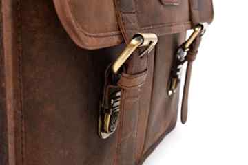 LEABAGS Oakland Aktentasche aus echtem Büffel-Leder im Vintage Look – Muskat -